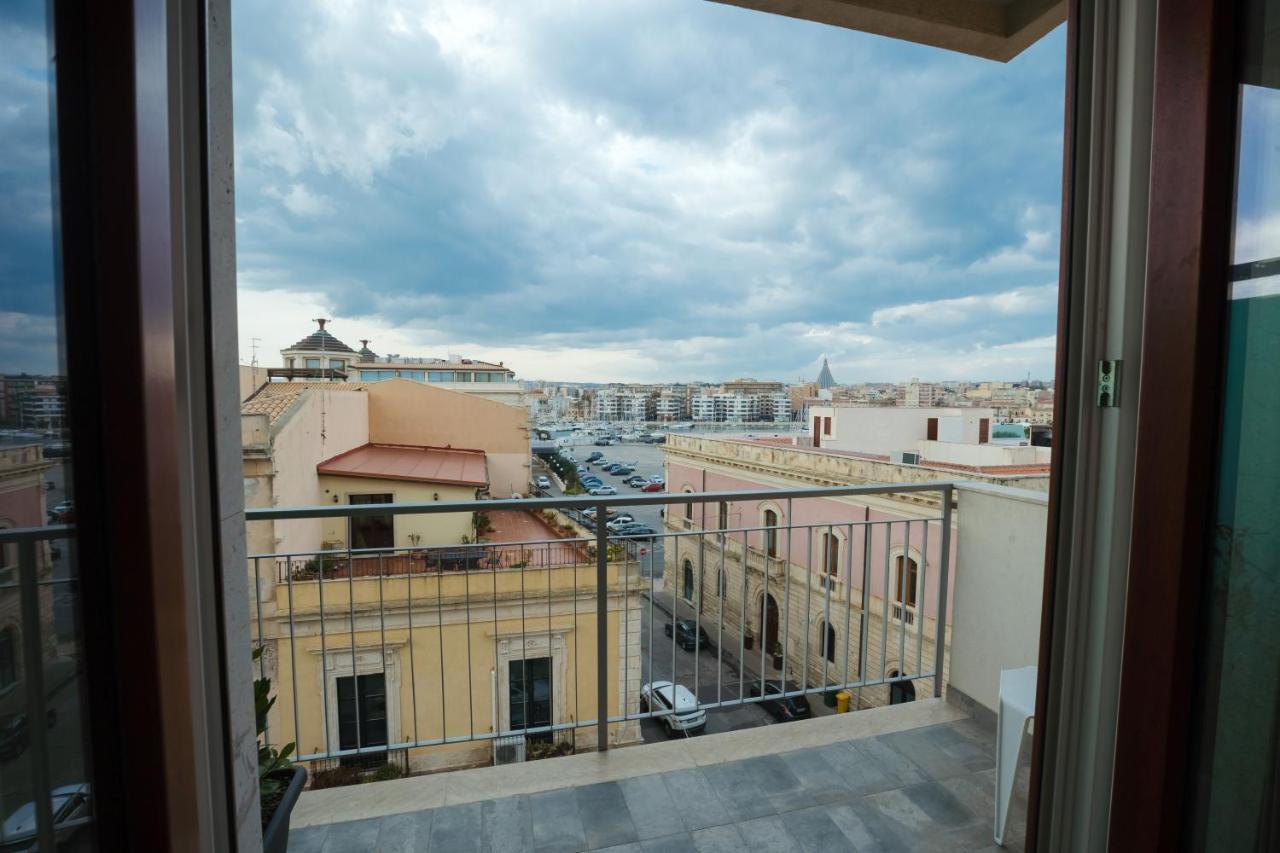 La Vacanza Ortigia Syracuse ภายนอก รูปภาพ
